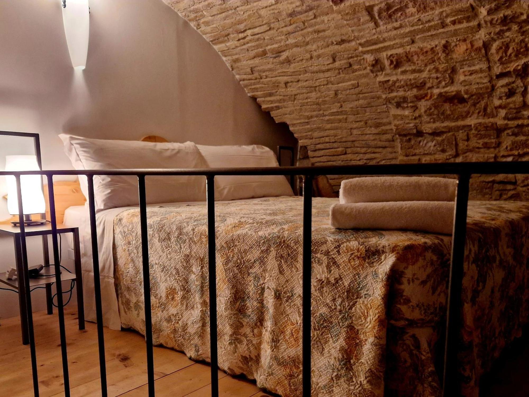 Suite Le Fonti Assise Extérieur photo